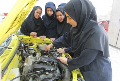 گزارش کارآموزی در مورد موتور خودرو